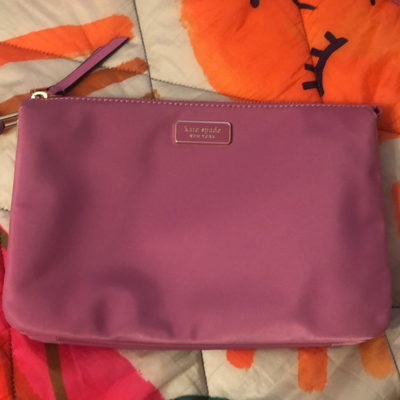 Kate Spade Gusset Crossbody - Needs Repair - Picture 4 of 14